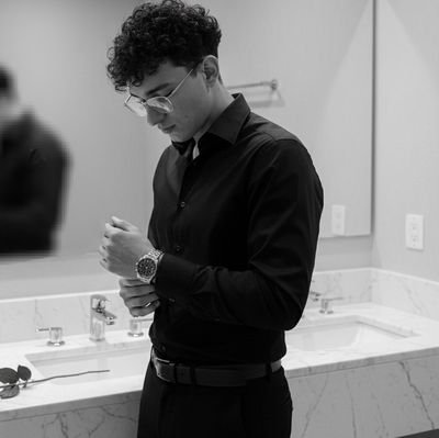 ten_menezes's profile picture. Análise e Desenvolvimento de Sistemas (2/5) | Dev Full Stack  | Next.js | React.js | Git/GitHub | MySQL | C#.NET | Javascript | Typescript | 18 anos