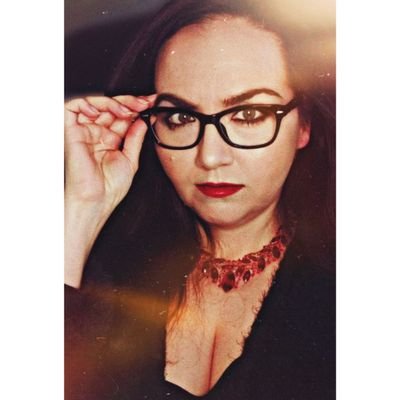 MissPollyO's profile picture. Writer & Poet.🖋Woman. 💋🇺🇲 Spiritual, but sarcastic AF. I meme the Alpha Males.🧔♥
Pronouns: I am very pro nouns. People, places, & things are everything.💓