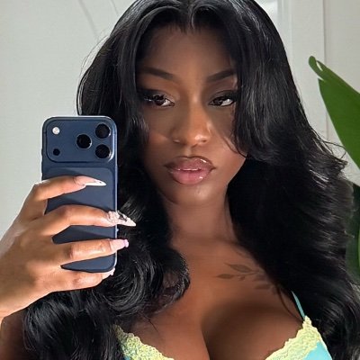 VllIRGO's profile picture. don’t care didn’t ask plus you’re broke