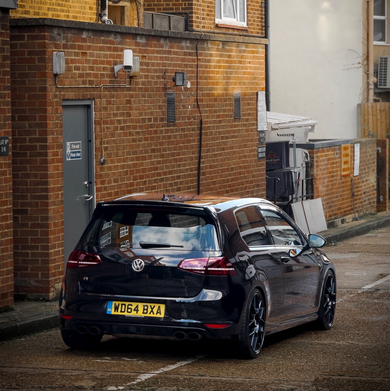 AntonGenkouueh's profile picture. 