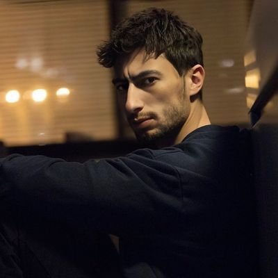 YDhraifa's profile picture. 🙏 Allah'tan başka ilah yoktur 🙏