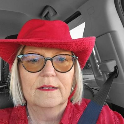 oliviapatric1's profile picture. scammed out of $63,000 but not staying a victim fighting fraud and creating awareness for a safe social media community || Mother of two amazing kids || 🇺🇸