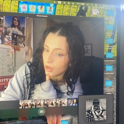 delr3yadd1ct3d's profile picture. 