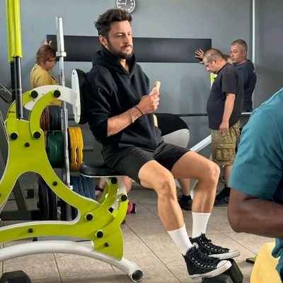 tyhynes69478's profile picture. Actor 🎥.. and pet lover🐕.... New private fan page.