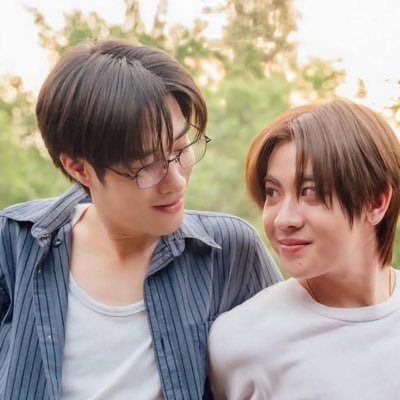 bkppsamyu_'s profile picture. i breathe tlefirstone and kengnamping only✨