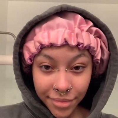 Harperfrier's profile picture. Bla🖤ck beauty 🩷