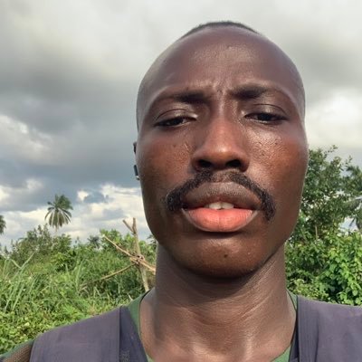 dimeji_holla's profile picture. /Hard To Figure Out 😎MilitaryLife 🪖 @arsenal 🔴⚪️ #COYG /PES🎮/Football/Funny😁/Simple👌/ @Cristiano @wizkidayo @davido @burnaboy ❤️ @nigeriannavy 🇳🇬