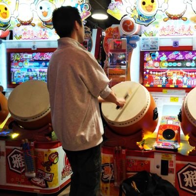 sho_9835's profile picture. 169/57/27歳児(有よりの🐜)
パズドラ、ポケモン、太鼓の達人やってます
乃木坂オタ含むD専野郎です