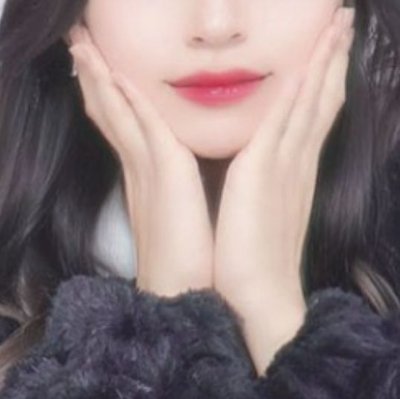 klOD2C5B's profile picture. 21歳/158cm/Bcup/ヨガインストラクター/えむ/フォローしてくれたら連絡します💕