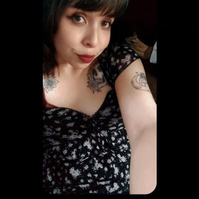 MedicenMayoo's profile picture. Entiéndeme.
No soy como un mundo ordinario.
Tengo mi locura, vivo en otra dimensión y no tengo tiempo para cosas que no tienen alma ♡