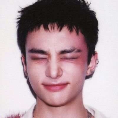 DoIsinha26943's profile picture. 🦕   #   hyu ' gf.  
⸻ minsung zone !  💚🩷
 ౨ৎ  :: seung cutiepookie. '