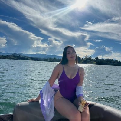 unvilsouveni_r's profile picture. ✨Deus sive natura💥