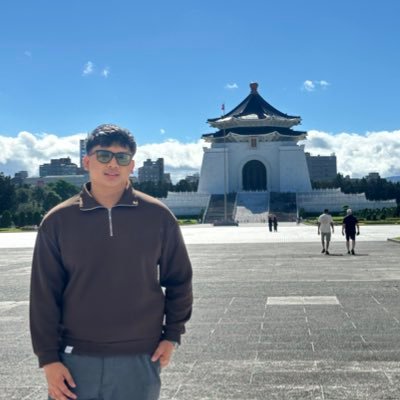 daronmagsino's profile picture. 