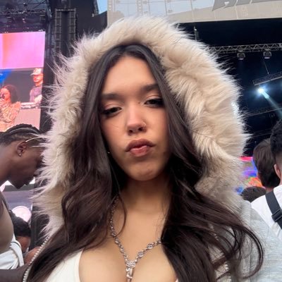 iseeubbyboii's profile picture. 