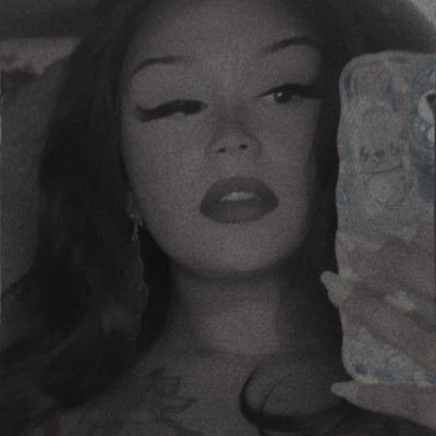 tatiwthecosplay's profile picture. 𝙸𝚗 𝚖𝚢 𝚘𝚠𝚗 𝚠𝚘𝚛𝚕𝚍, 𝚝𝚊𝚔𝚎 𝚊 𝚕𝚘𝚘𝚔 ☁️  Mother, Graduate, Student, Gamer, Cosplayer 💖