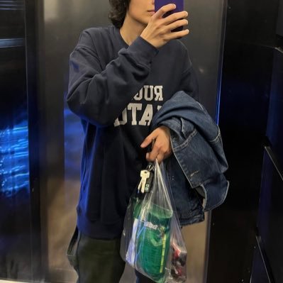 isthatshahrzad's profile picture. A lone rider in a world too fast