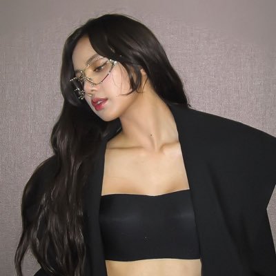 lisa_blink_bp's profile picture. Blink 🖤🩷 | “Got that uh-huh, that uh-huh”