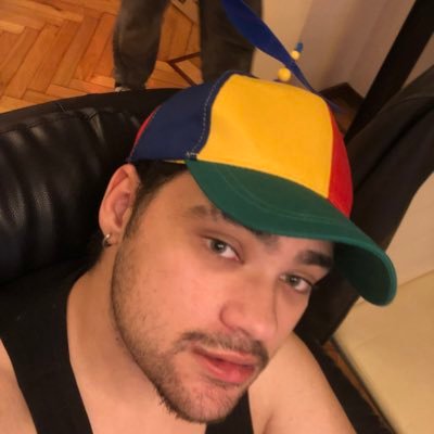 MotoAaronsiooo's profile picture. 🗣️ESP/ENG/ITA Rosalía follow - August 6th,2024❤️