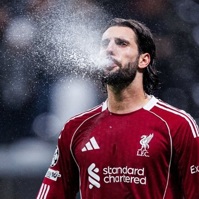 LFCShiv7's profile picture. LIVERPOOL • My opinions might piss you but idc