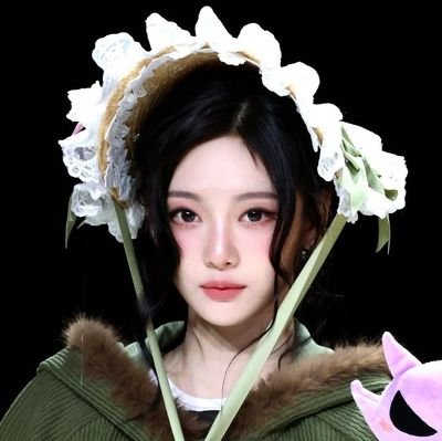 Dollysully_'s profile picture. 𝟣𝟫𝟧𝟣 ⠀﴾⠀𝓥.⠀━╋⠀﴿⠀ 𝖻𝗅𝗈𝗈𝖽   ⎯⎯     𝖻꯭𝖺𝗍꯭𝗁.  

 #loatwt