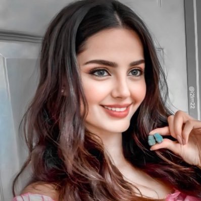 i2lm22's profile picture. "سيكرمنا الله ويؤتينا كما يـومًا تمنّينا"اللهم العُمـر الطويل والعافية الدائِمة لـ أمي وأبوي ❣️