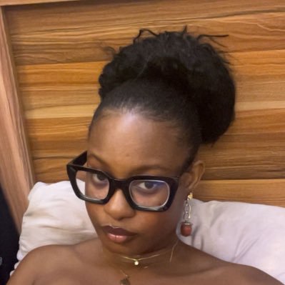 jajusaegi's profile picture. Marketing & Design. Feminism. Reading with my cute little community @chaptersnchat