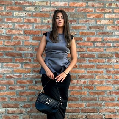 kristinalazx's profile picture. Insane in sane world.
Yours truly, prefrontal cortex.