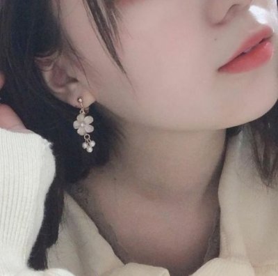 WQ7l3aFGwsaZY's profile picture. 26歳/163cm/Gcup/ネイリスト/甘やかされたい/ふぉろーしてくれたらDMしますね😊