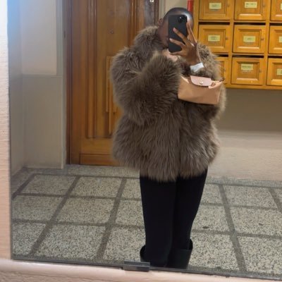 _Clauda's profile picture. rien de très sérieux.