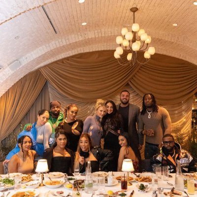 Heavenbaae_'s profile picture. 