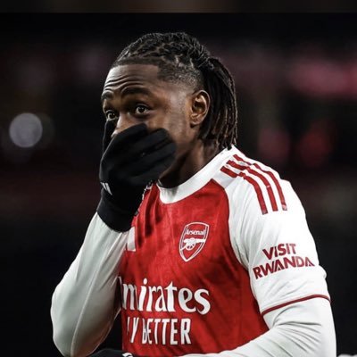 kukuyoku's profile picture. Die-hard Gunner 🔫, Dec 26, Get close to know me better.....