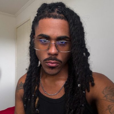 rogerngl's profile picture. essas são algumas das coisas que pensei