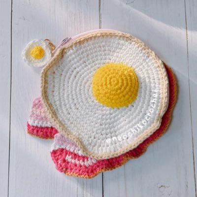 neochikocrochet's profile picture. 読み方はネオチコ。 主婦です。かぎ針編みが大好きで、ひたすらかぎ針編みの小物を作っています🧶😋🍴主にあみぐるみポーチ❣️ DMの確認はお時間かかる場合があります✉️📲🙏 関連リンクまとめ▶︎https://t.co/tlURaVPgcc