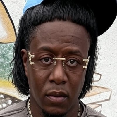 ULoVEMadec's profile picture. Life Too Short Don’t Troll Ya Self