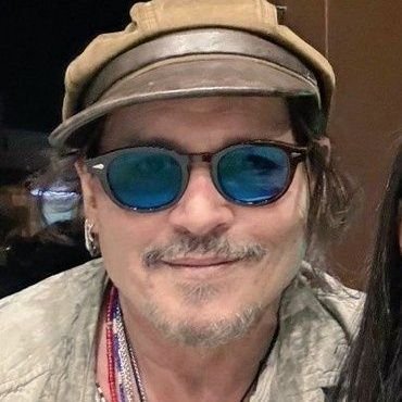 PleaseSend98553's profile picture. Thank you all for your support towards my career 👋💕😘 
🇺🇸🇺🇸