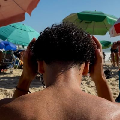 htbarbosa's profile picture. fogo é fogo, o resto é cinza