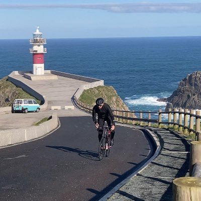 cmorente1987's profile picture. 