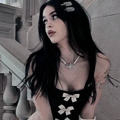 TheurgicOath's profile picture. ⠀⠀⠀⠀⠀⠀⠀⠀⠀⠀‧₊˚ ☁️⋅♡𓂃 ࣪ ִֶָ☾.
⠀⠀⠀୧୧ ׅ𖥔 ۫   𝘴𝘩𝘦   𝘸𝘦𝘢𝘳𝘴   𝘢𝘣𝘴𝘪𝘯𝘵𝘩𝘦   𝘢𝘴   𝘢   𝘭𝘪𝘱   𝘨𝘭𝘰𝘴𝘴  .  ⋄ 𓍯 ⠀⠀