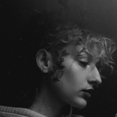 flodmn7's profile picture. d. ོ b. ོ y. ོ j. ོ