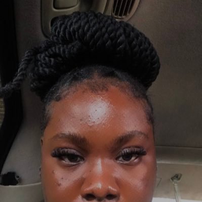 F__A_VvY's profile picture. 