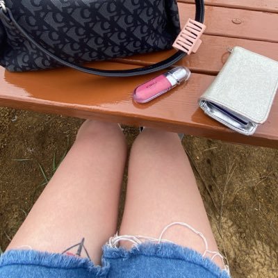 itsavagebarbie's profile picture. 