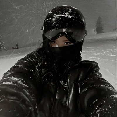 azgal__'s profile picture. Absolutely nothing