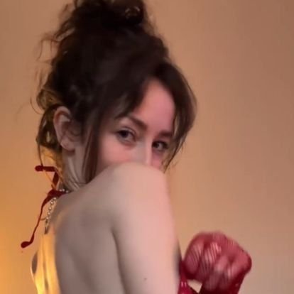 TopazBlue15's profile picture. 💞💞💕💖j'appartiens a @Fleur7419988517   
je suis son objet je lui obéi aveuglément 💞💞💖💕