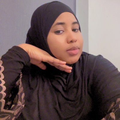 Jamo_Danbatta's profile picture. Alhamdulillah. Nabiyy ﷺ 🤍 Hustler.Hijabiii. IG: @jamo_danbattaa. Nigerian🇳🇬Black woman🖤 Bread❤️ RIJF Baffa'am 💔@Jamoo_Danbatta DM for PR/ADS