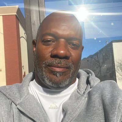 kinggladia54292's profile picture. I'm a good man looking for a beautiful Queen to enjoy this chapter of my life with. If ur interested hit me up asap!