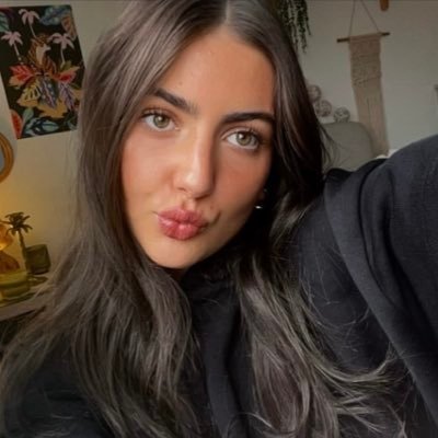 DemirovicViki's profile picture. 