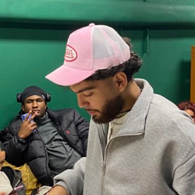 SinAmor92i's profile picture. 