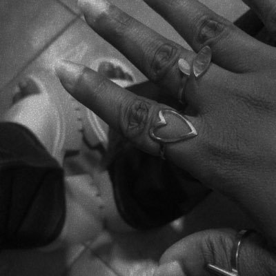 _pdan's profile picture. Selectively chalant.