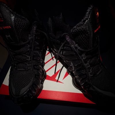 Deedsnotwords08's profile picture. 