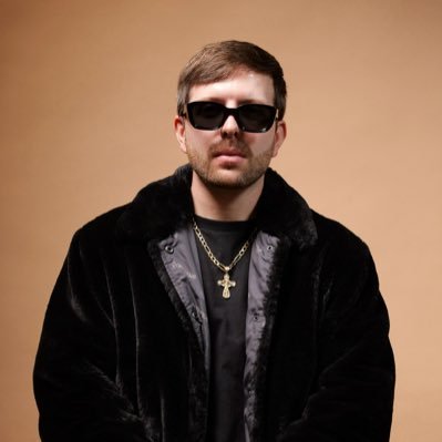 JayLav_'s profile picture. business jay@thewoodsent.com